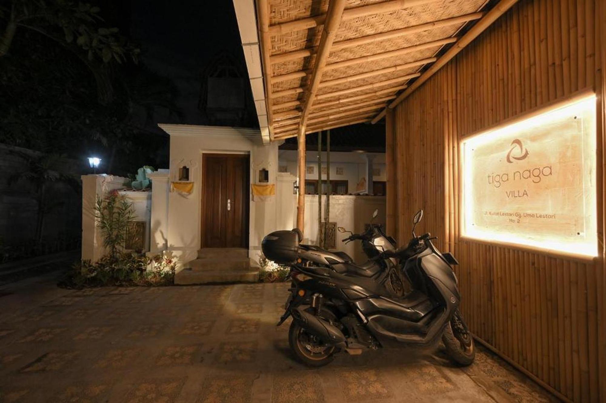 Tiga Naga Villa Denpasar Extérieur photo