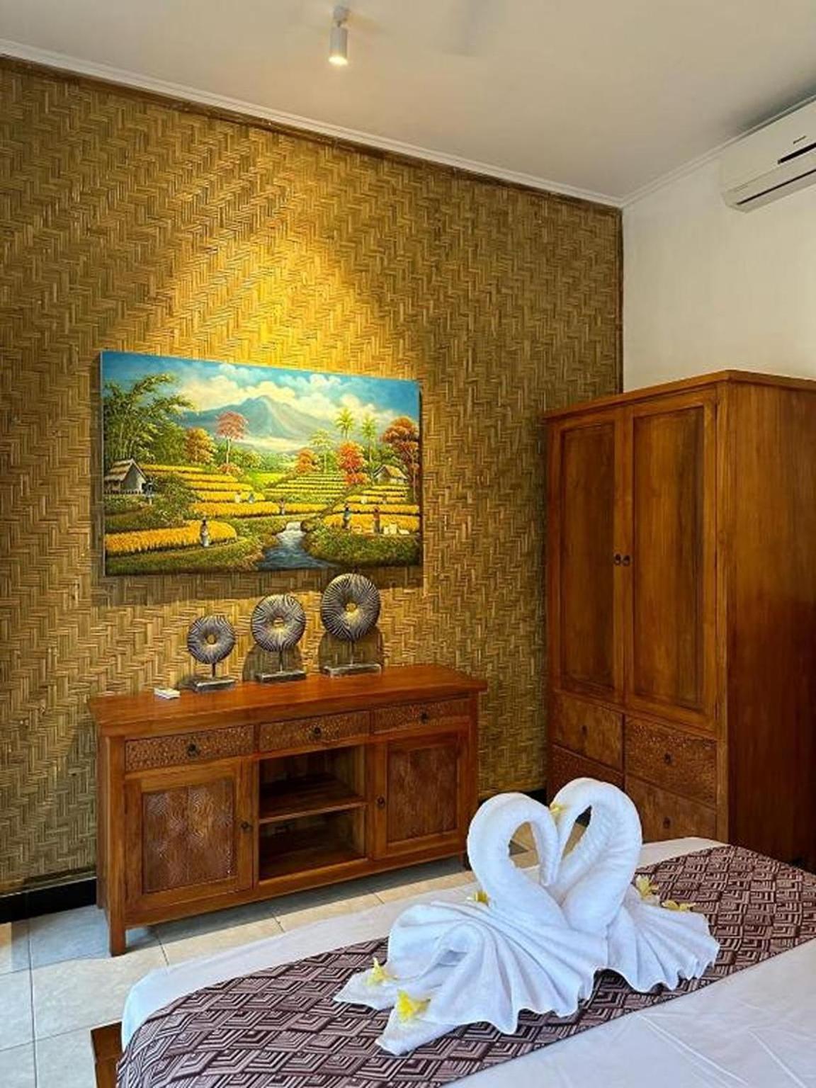 Tiga Naga Villa Denpasar Extérieur photo